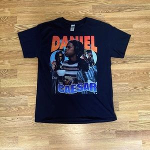 Daniel Caesar Graphic Gildan T-Shirt Sz. Large (Cat Not Included)